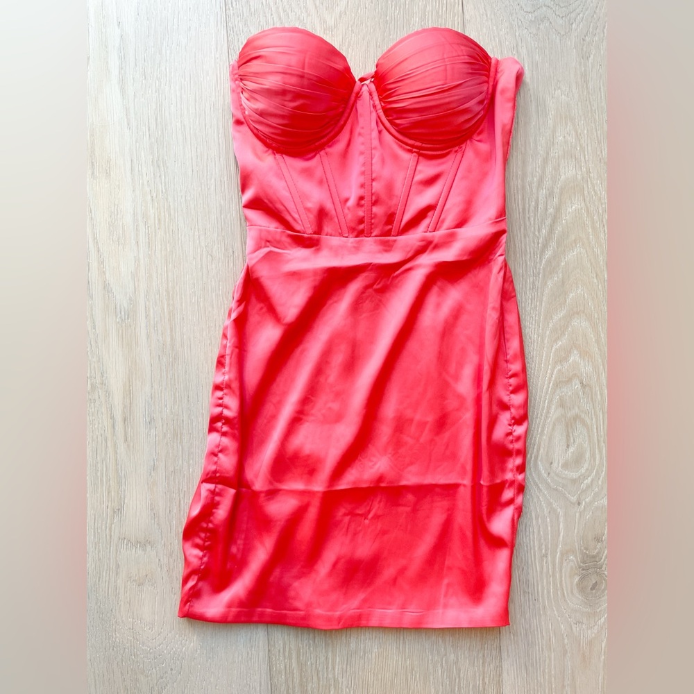 Elegant Coral Strapless Dress